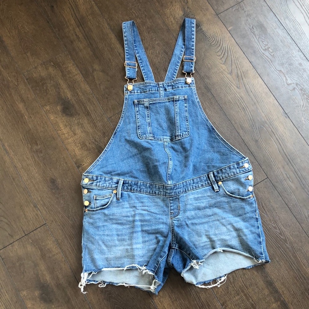 Maternity short overalls